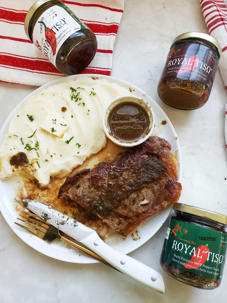 Steak with mashed potatoes and Royal Tiso